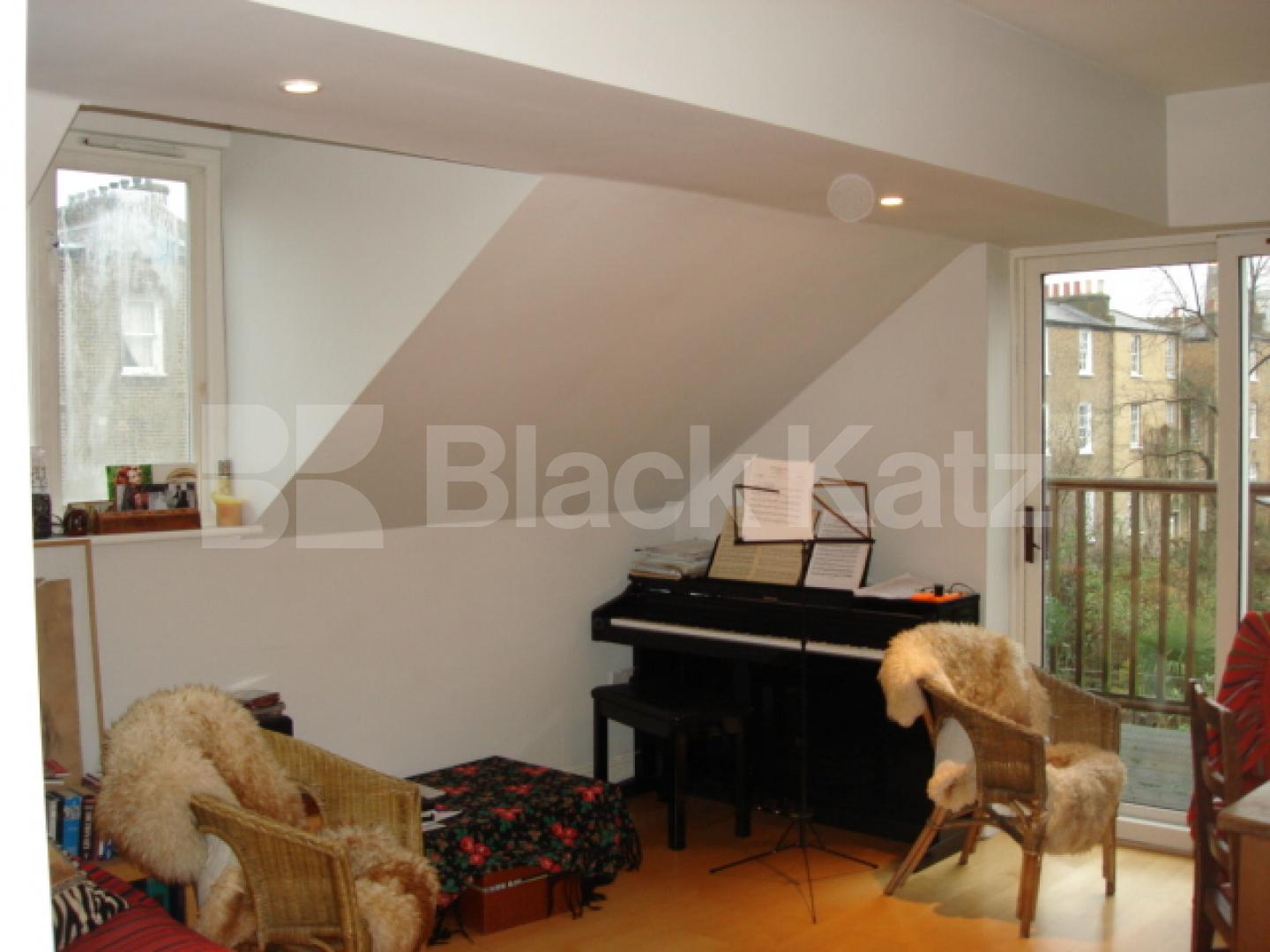 			LET, 1 Bedroom, 1 bath, 1 reception Apartment			 Park View Mews, Robsart Street, Stockwell